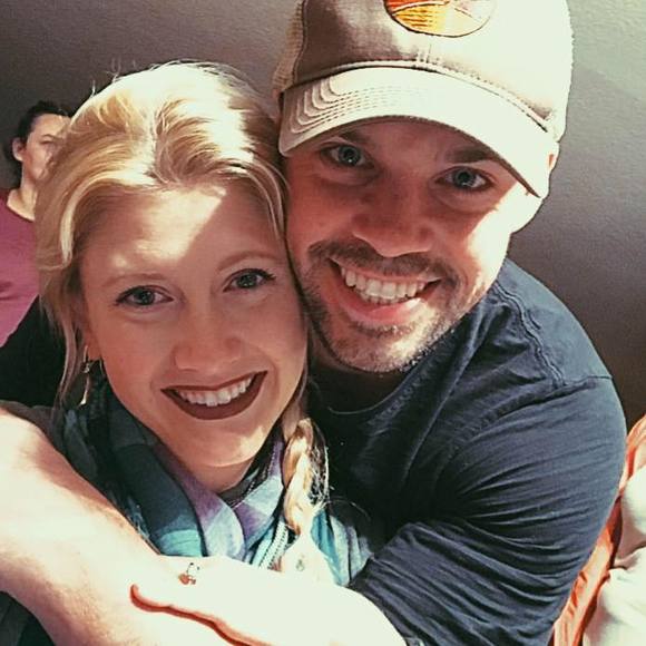 Meet your Posher, Alexandra - Picture 1 of 1